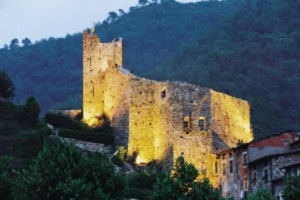 Alloggio Per Vacanze A Isolabona Exteriér fotografie